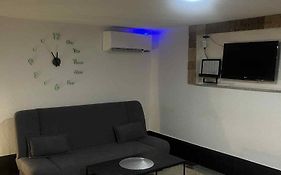 Studio Apartman Azra